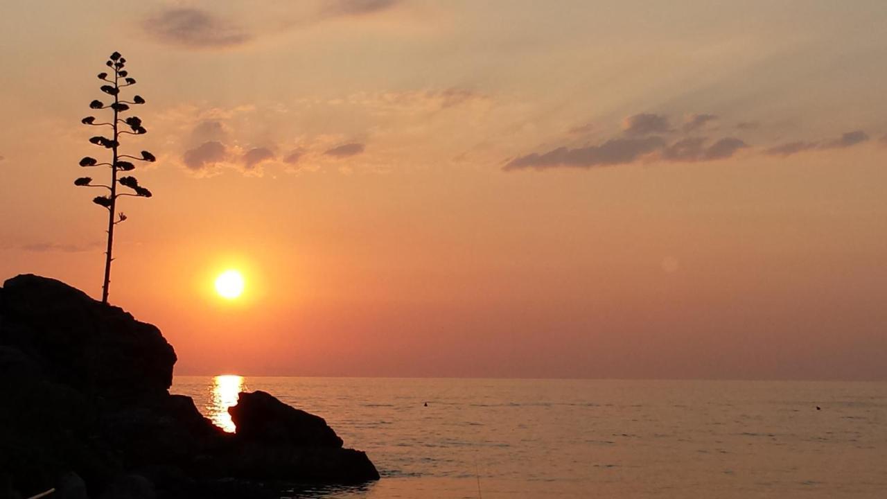 Appartamenti Stefania A Borgo Alloro Casale Gastagno Buitenkant foto